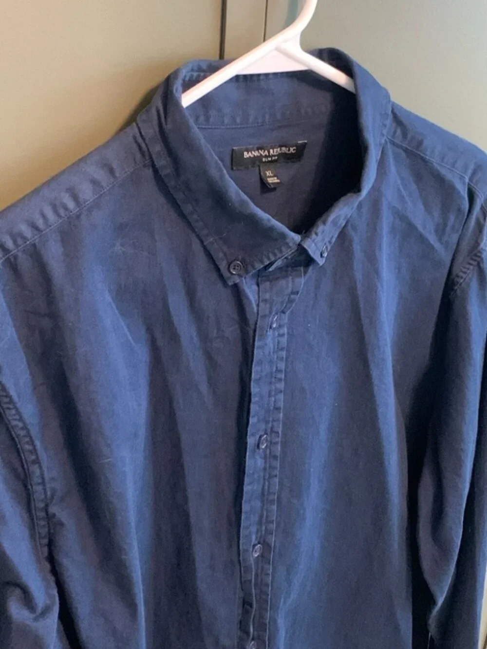 Banana Republic Men's XL Slim Fit Navy Blue Button Down Shirt Long Sleeve